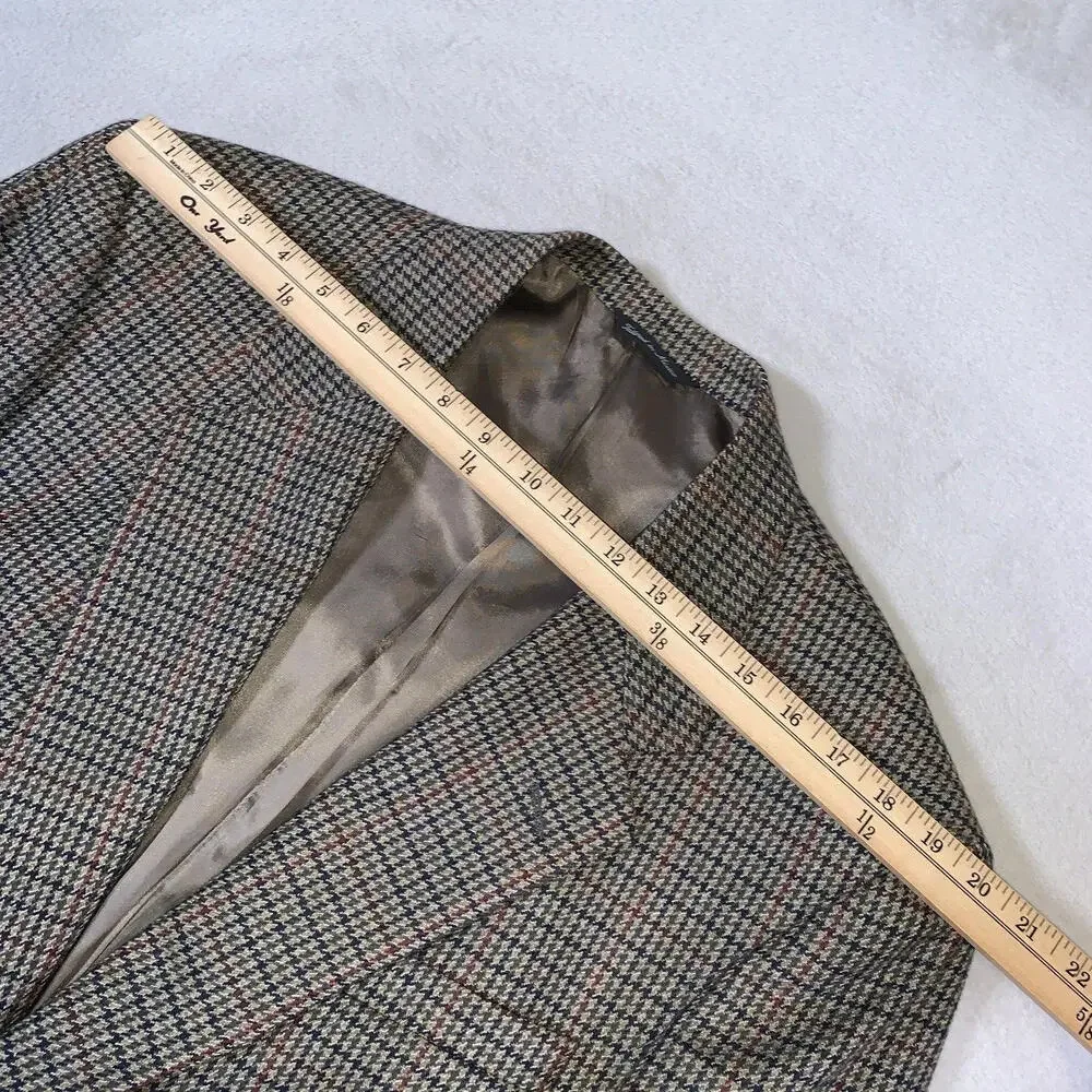 Roundtree & Yorke up sale